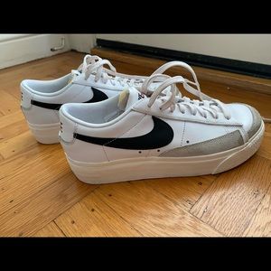 Nike Blazer Low Platform